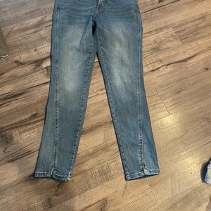 Brand new with tags Ana skinny jeans size 8